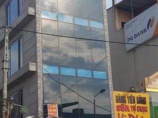 Cho thuê toà nhà mp ngô xuân quảng, 110m2x6t, mt 6m, pccc thang máy, tầng hầm, vị trí kd đắc địa