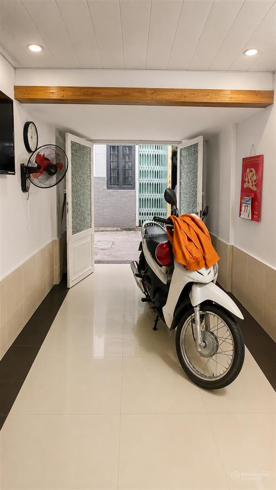 Trung tâm q8, nhỉnh 1 tỷ, 22m2, sổ hồng riêng, tiện xây mới