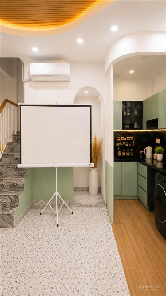 Dương bá trạc, nhỉnh 5 tỷ, 120m2, 4 tầng, cách mặt tiền 6m