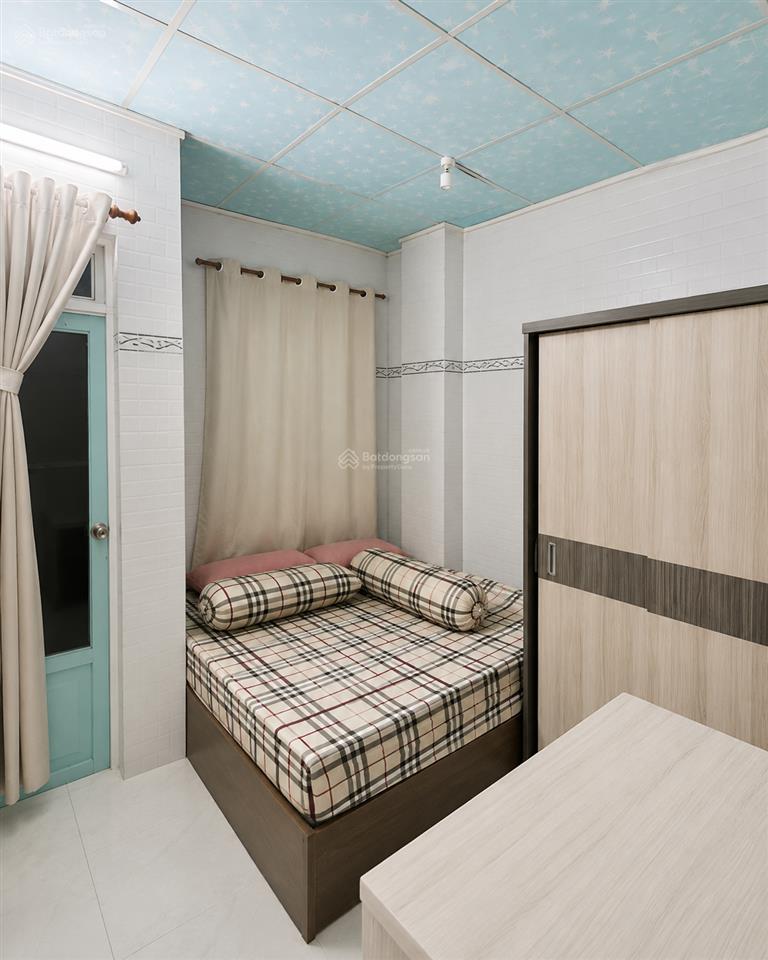 Nhỉnh 1 tỷ, gần chợ hoa tết sôi động dịp xuân về
