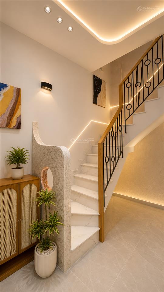 Trung tâm sầm uất dương bá trạc, nhỉnh 5 tỷ, dtsd 45m2, tặng full nội thất