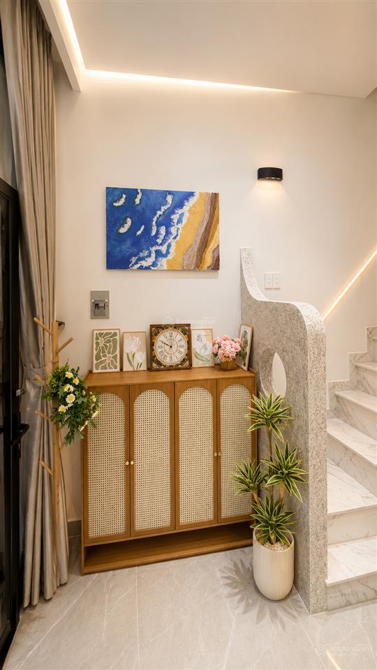 Trung tâm sầm uất dương bá trạc, nhỉnh 5 tỷ, dtsd 45m2, tặng full nội thất
