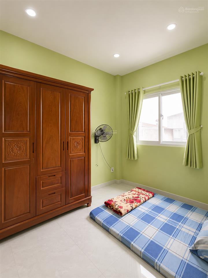 Nhà 4 tầng, 31m2, nhỉnh 4 tỷ, sổ hồng riêng, không quy hoạch, hỗ trợ vay ngân hàng