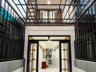 Nhà gần 30 m2, mới xây, nhỉnh 3 tỷ, hẻm thông, hỗ trợ vay 1,5 tỷ