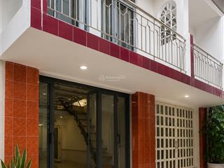 Bán nhà phạm thế hiển, quận 8  42m²  đang cho thuê 8 triệu/tháng  chỉ 5 tỷ