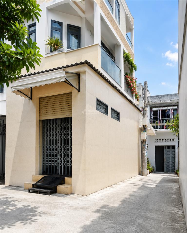 Nhà giá tham khảo tốt trong khu vực 55m2  ngang hiếm 6.5m  nhỉnh 4 tỷ