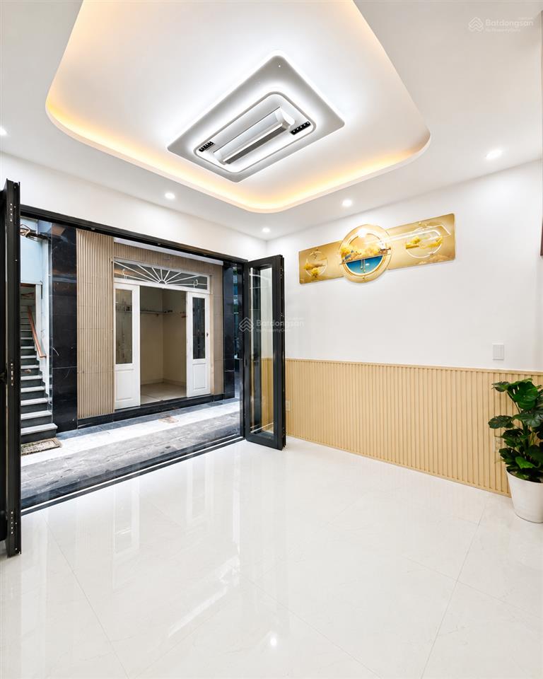 Bán nhà âu dương lân, quận 8  3 phòng ngủ, nhỉnh 2 tỷ