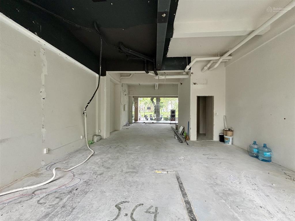 Cho thuê mặt bằng cửa hàng shop happy valley số 830 mt nguyễn văn linh