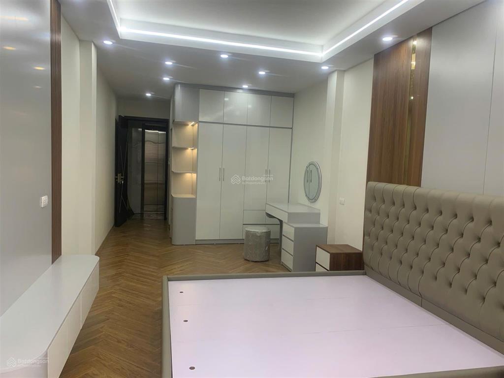 Chính chủ bán nhà dương văn bé  6 tầng thang máy  ô tô đỗ cửa có chỗ để ngày đêm  nhỉnh 16 tỷ