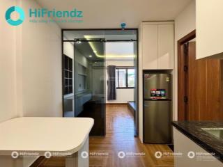 Cho thuê studio tách bếp mới xây cửa sổ thoáng ngay trung tâm quận bình thạnh