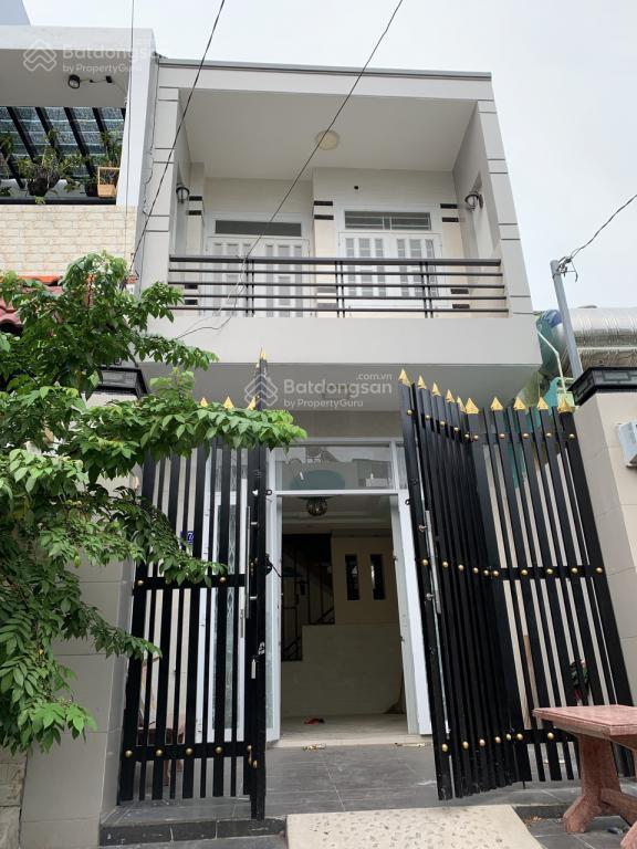 Cho thuê nhà hẻm 8m bình lợi, dt 4x18m. trệt 1 lầu. 2pn, 2wc. chỉ 15tr/tháng