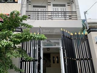 Cho thuê nhà hẻm 8m bình lợi, dt 4x18m. trệt 1 lầu. 2pn, 2wc. chỉ 15tr/tháng