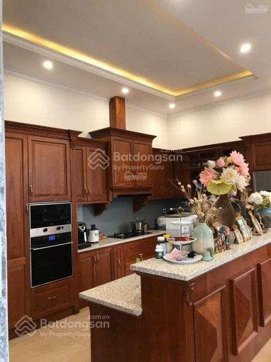 Chủ ngộp lắm cần bán biệt thự đặng thùy trâm, dt 10x20m. trệt 2 lầu tum. sổ hoàn công.