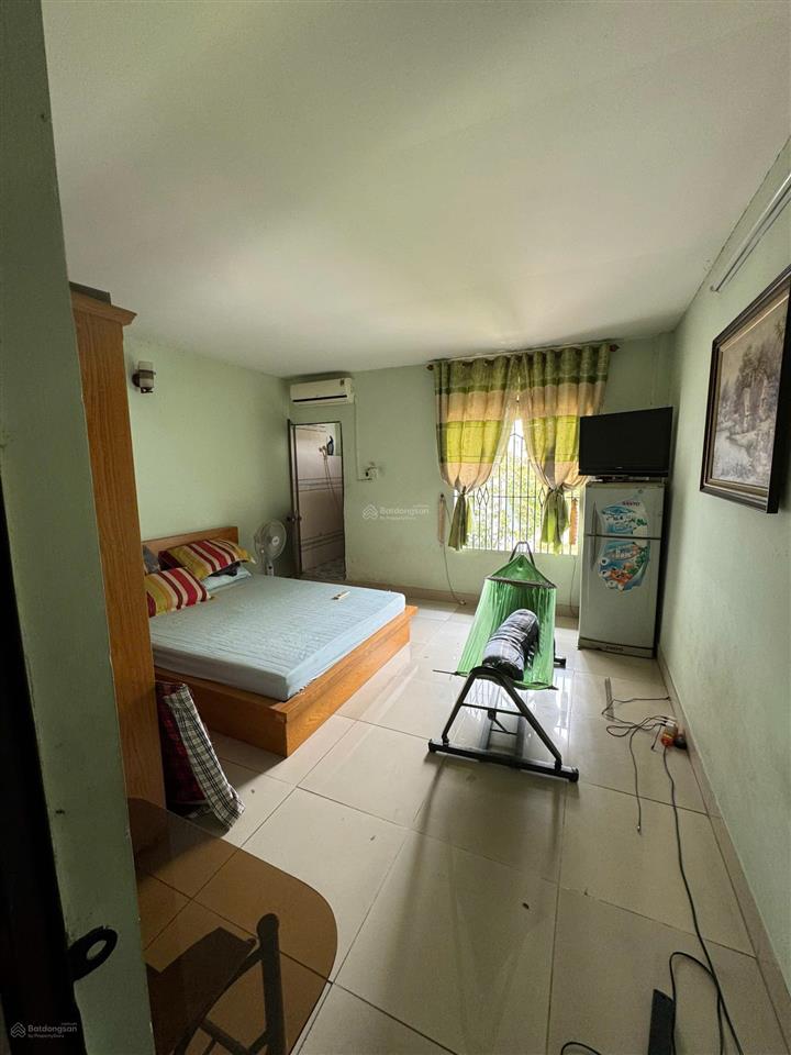 Bán nhà mặt tiền đường số 46, phú hữu, dt 290m2.full thổ cư. có 2 căn nhà song lập. giá rẻ đầu tư.