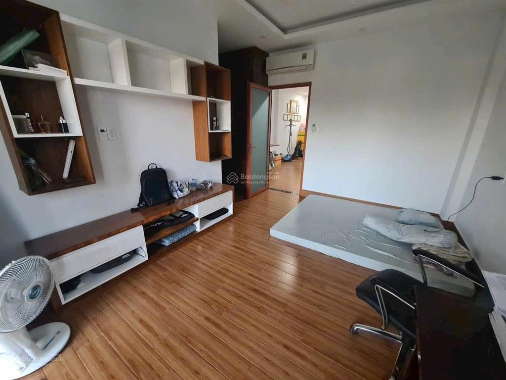 Bán nhà hẻm 10m đường bình lợi, dt 6x21m. trệt 2 lầu. hẻm thông