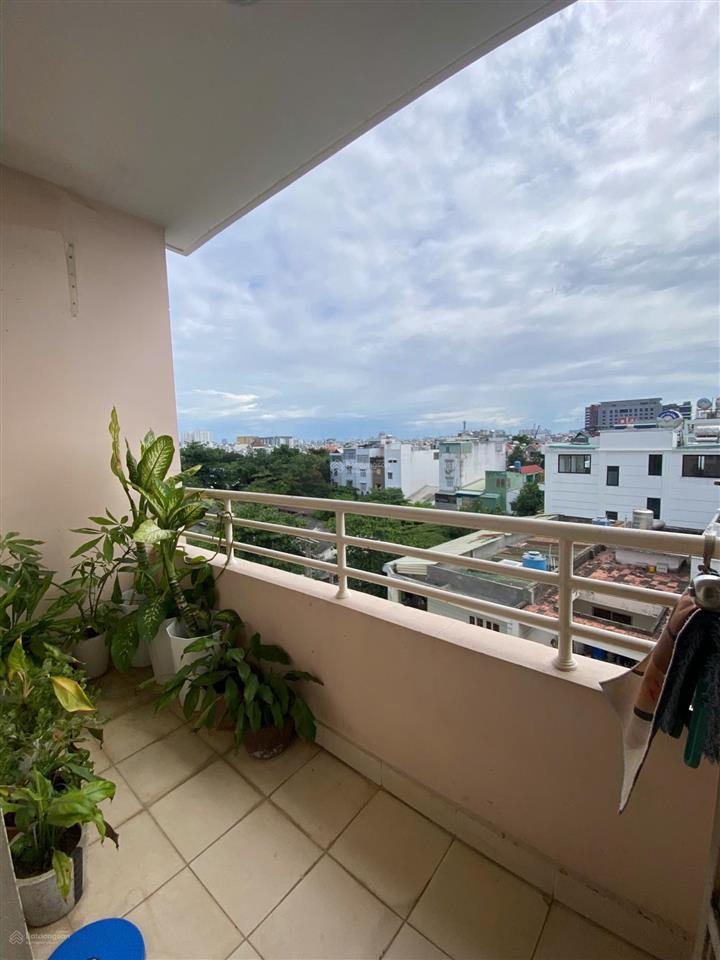 Bán chung cư kim sơn, lô góc, dt 80m2. 2pn, 2wc. sổ riêng, thang máy