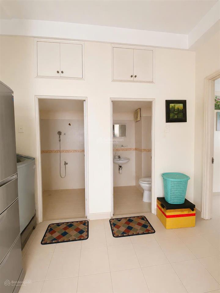 Bán chung cư kim sơn, lô góc, dt 80m2. 2pn, 2wc. sổ riêng, thang máy