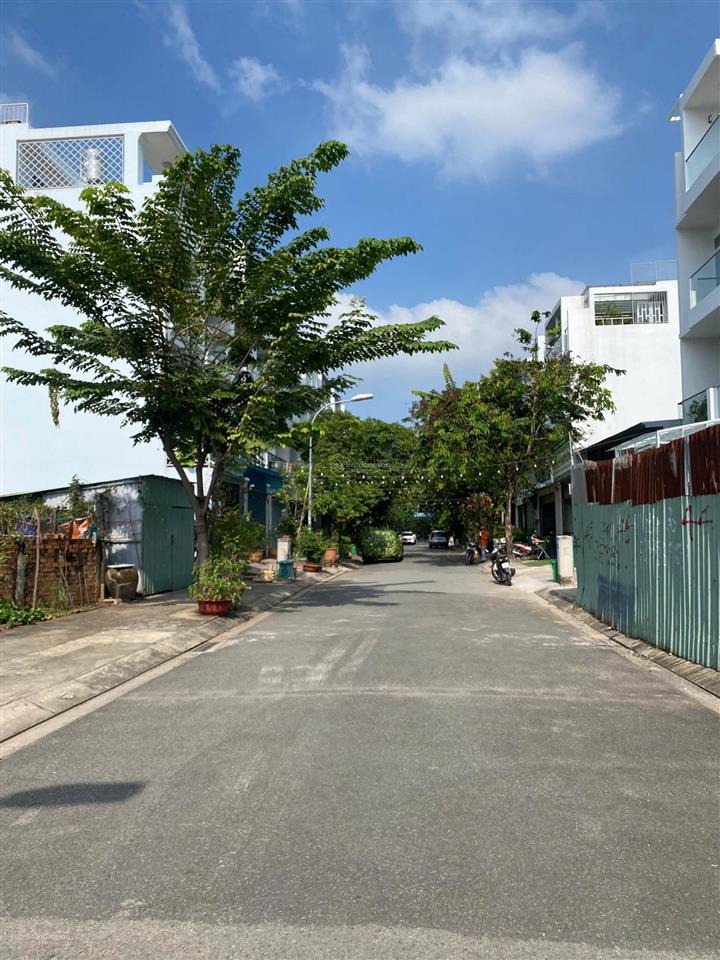 Bán đất hẻm đẹp đặng thùy trâm. dt 4x20m. đoạn cuối đường gần công viên.