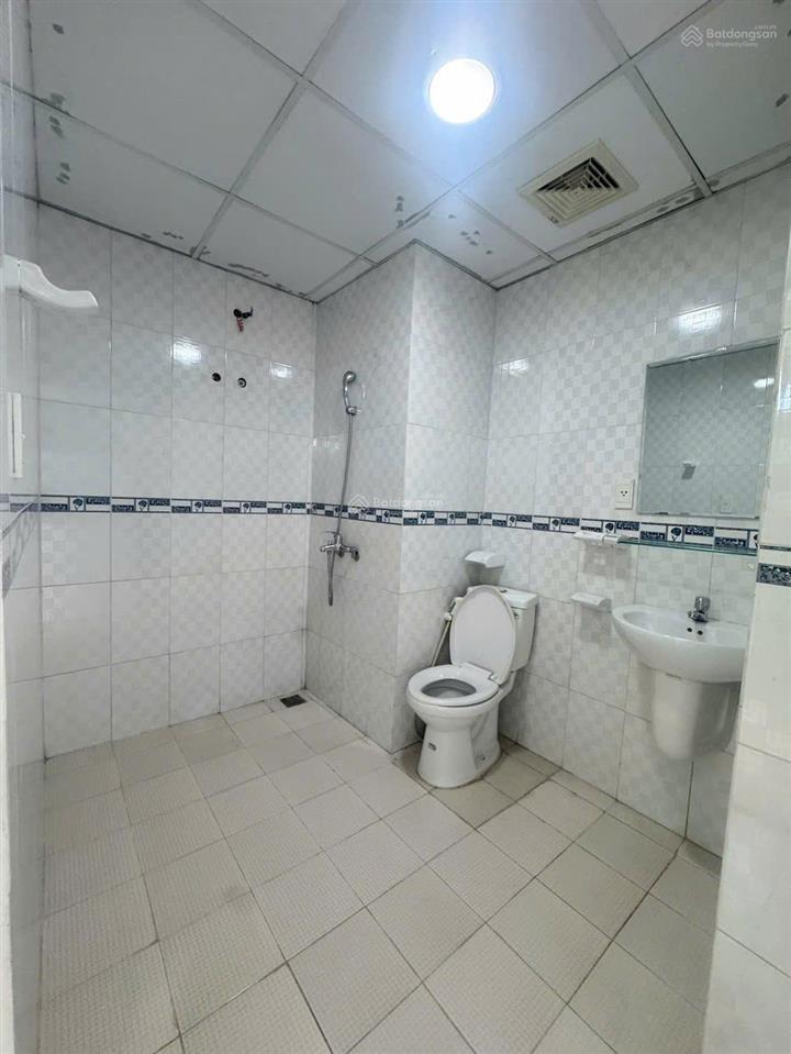 Bán căn hộ cc 1050 phan chu trinh. dt 61,5m2. đã có sổ. 2pn, 1wc. thang máy.
