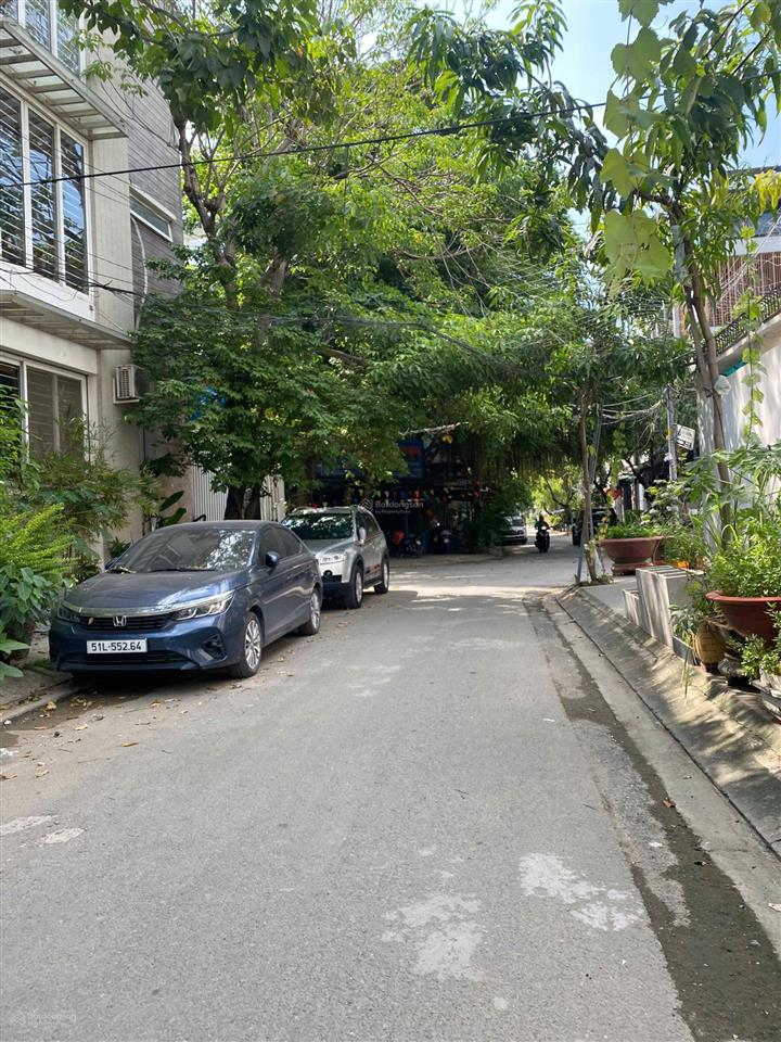 Nhà cho thuê hẻm 9m đường đặng thùy trâm. dt 6x13m. trệt 2 lầu st. gần đh văn lang