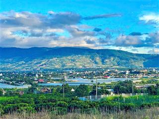 Bán lô đất gần 800m2 mặt tiền dài 12m có 200m xây dựng có thể lên thêm full đất