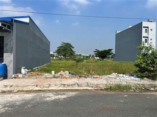 Tôi cần bán nền đất 130m2 tân đô  đức hòa  long an