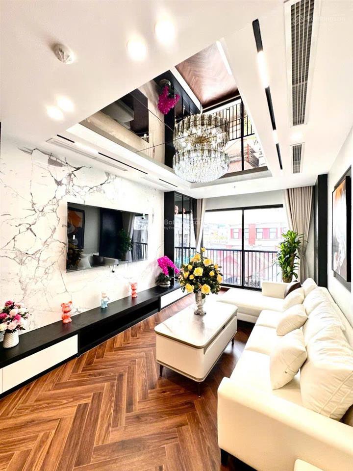 Chính chủ bán nhà ngõ 86 tô vĩnh diện  60m  phân lô  dân xây chắc chắn  gần phố  14.6 tỷ