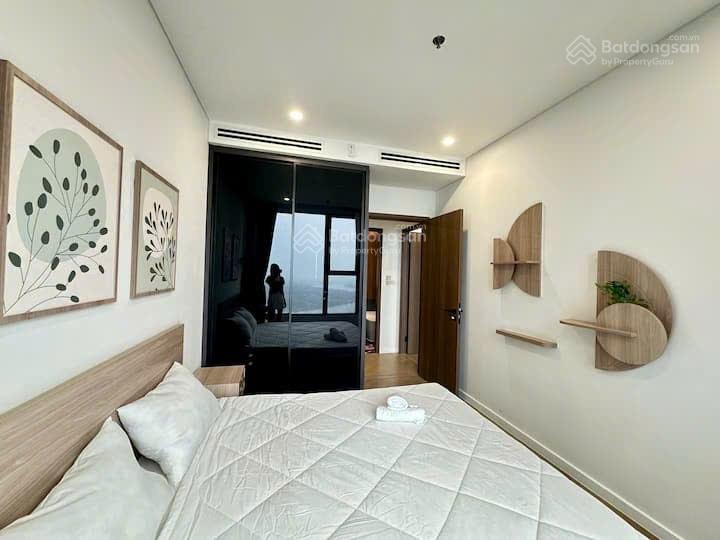 Lumiere riverside 2pn 72,8m full nội thất, thiết kế hiện đại, giá tốt 13 tỷ all in