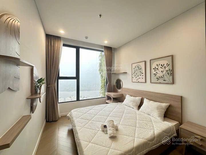 Lumiere riverside 2pn 72,8m full nội thất, thiết kế hiện đại, giá tốt 13 tỷ all in
