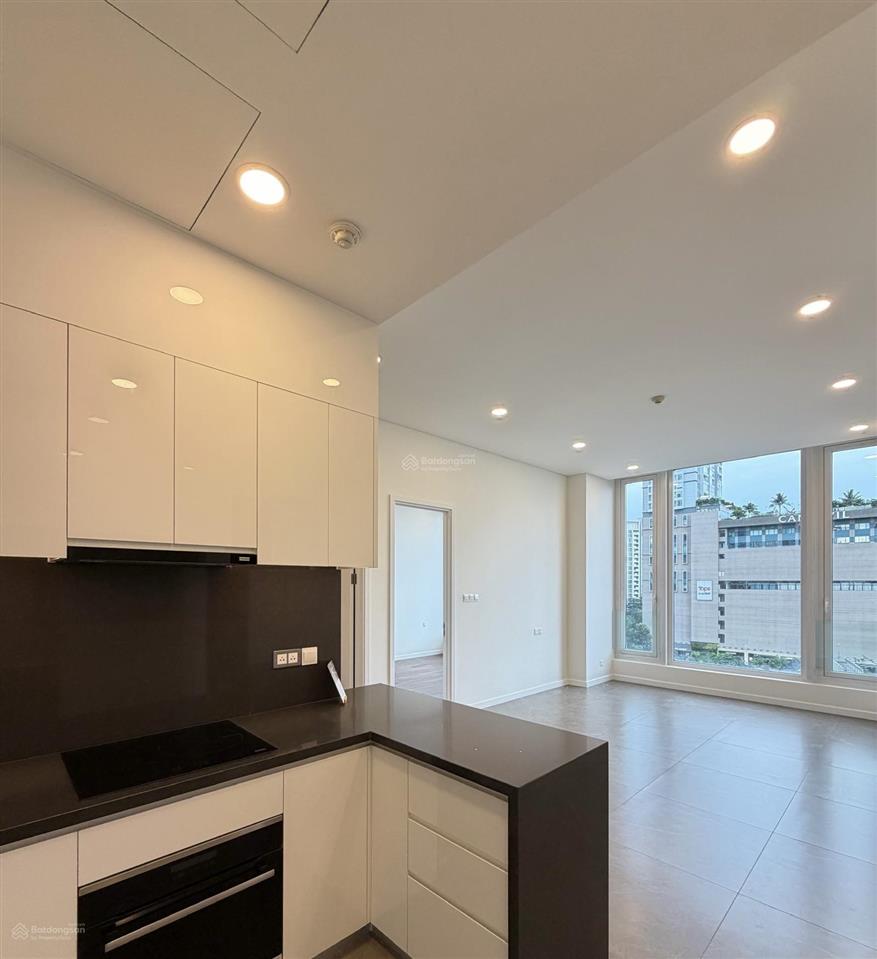Cho thuê the berkley 2pn | 94m | nội thất cơ bản | 45 triệu bao gồm phí quản lý
