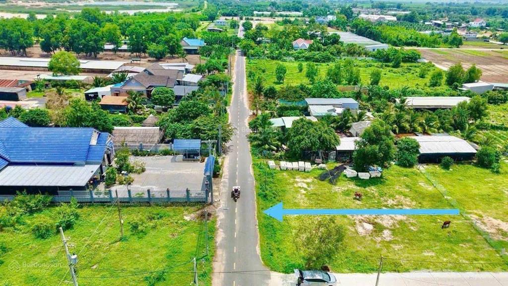 Kẹt tiền bán gấp lô đất gần biển phước hải chỉ từ 900 triệu
