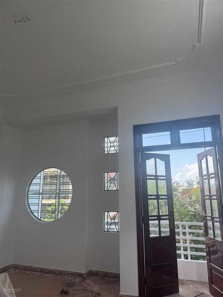 Bán gấp nhà 4 tầng (5x15.3m) đường hàn thuyên  hoà cường. mt kinh doanh.giá thiện chí đầu tư.