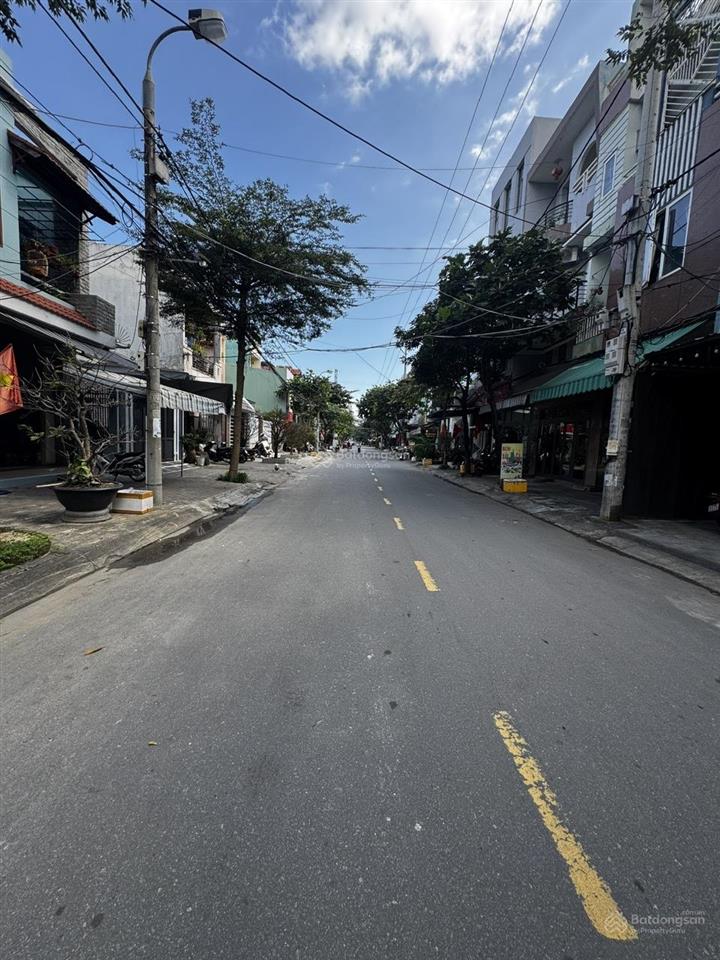 Bán gấp nhà 4 tầng (5x15.3m) đường hàn thuyên  hoà cường. mt kinh doanh.giá thiện chí đầu tư.
