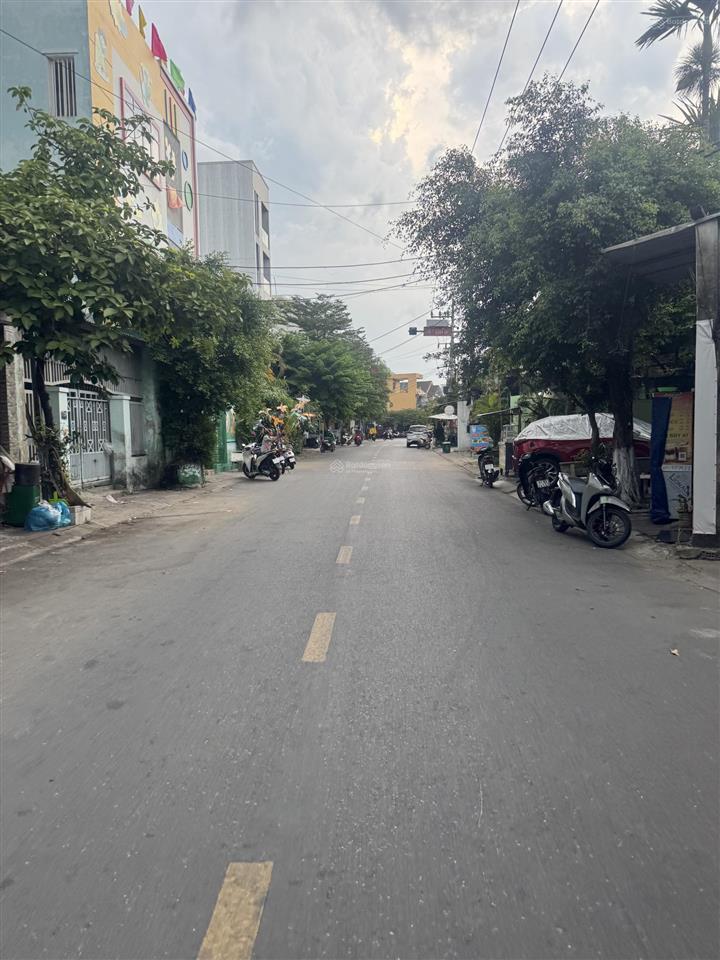 Bán gấp lô đấttặng nhà khu vương thừa vũ, sơn trà. tiềm năng sinh lời cao. giá thiện chí ra nhanh