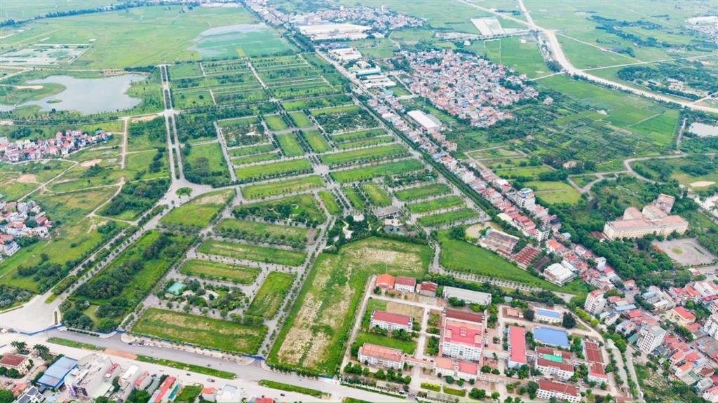 Bán đất trục bùi thị cúc giá đầu tư.  0962 428 ***
