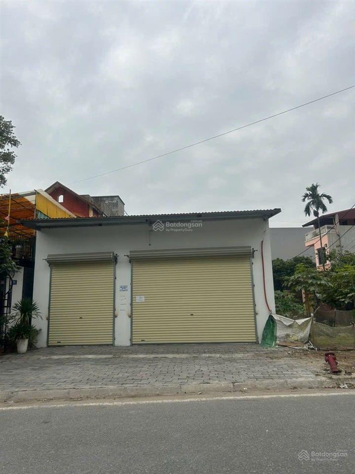 Đất trung tâm mỹ hào mặt tiền 8.43m sẵn nhà xưởng đang cho thuê.  0962 428 ***