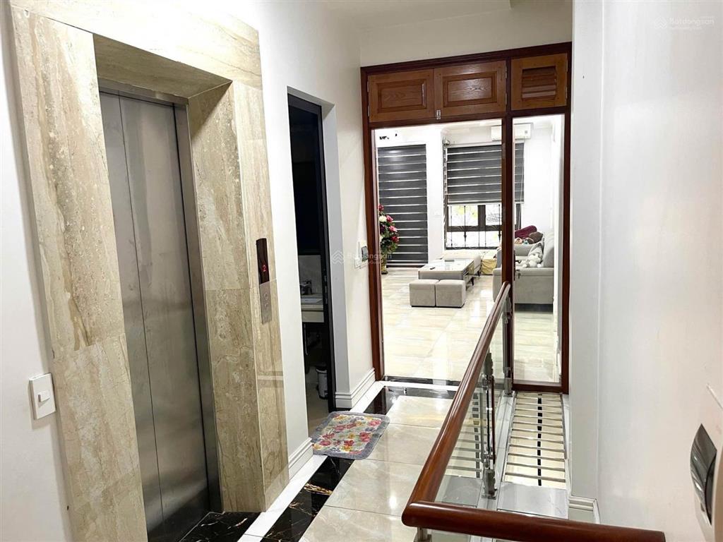 Bán gấp nhà mặt phố tiến thành 50m 6 tầng thang máy nhập kinh doanh sầm uất đỉnh 15.x tỷ