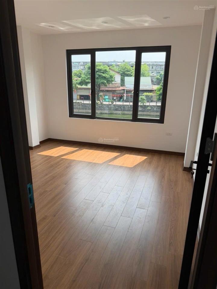 Hiếm nhà mới dương nội 35/41m 5 tầng view hồ  ô tô chỉ 6.x tỷ