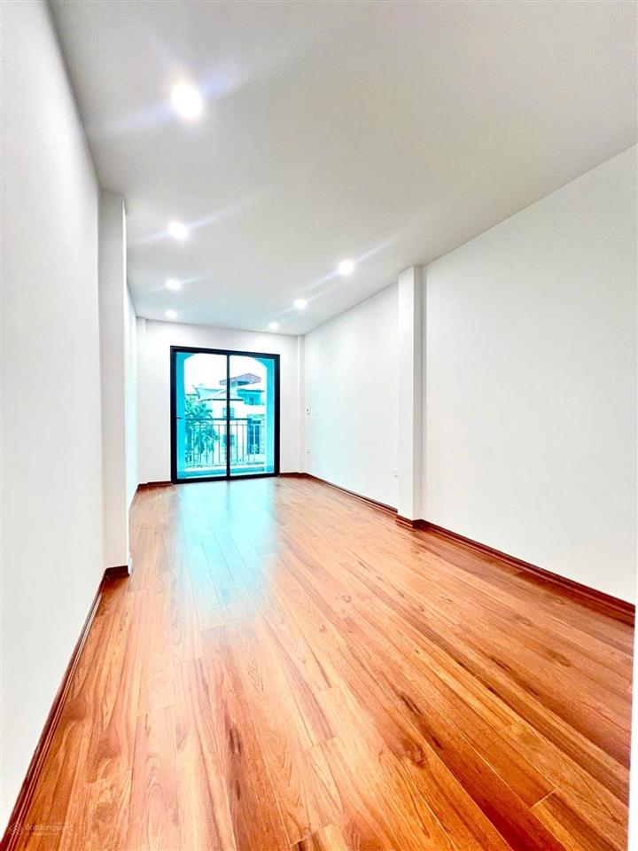 Bán nhà riêng tây mỗ 37 m, 5 tầng, giá 5,5 tỷ