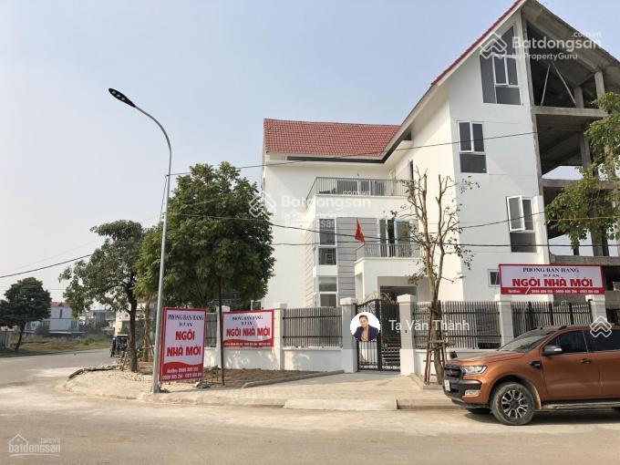 Cần bán căn biệt thự new house city 204m2 , quốc oai , 7x tr/m2.  0983 968 ***