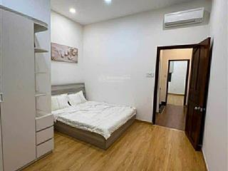 Sát vách q1, diện tích 84m2 nở hậu 4.2m, nhà mới 1 trệt 1 lầu 3pn 2wc (1pn trệt), chỉ 6.79 tỷ