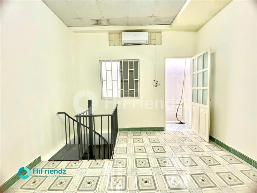 Nguyên căn 1 trệt 1 lầu chỉ 3tr4