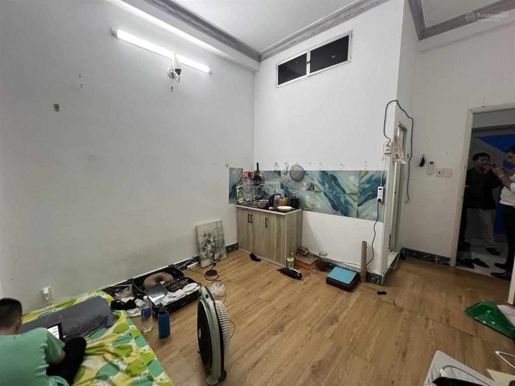 Pass phòng studio ban công full nội thất chỉ 5tr