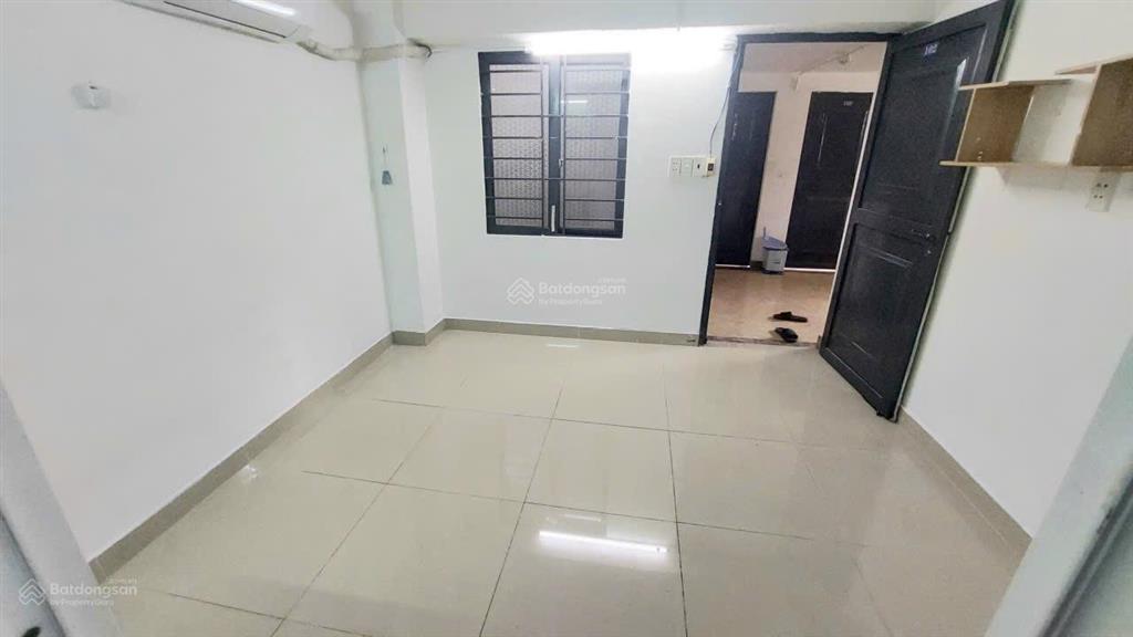 Cho thuê phòng trọ giá rẻ gần kcx tân thuận, ufm chỉ 2tr8