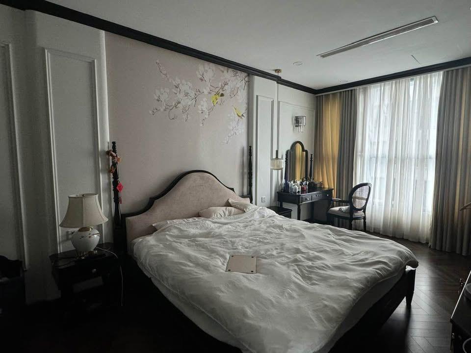 Căn hộ chung cư Hoàng Quốc Việt 80m² – 3 ngủ, giá 5.3 Tỷ, Có sổ (083,848,9898)