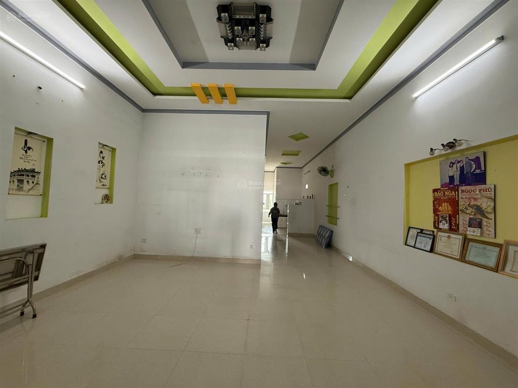 Mặt tiền trường chinh  đầu tư sinh lời tốt