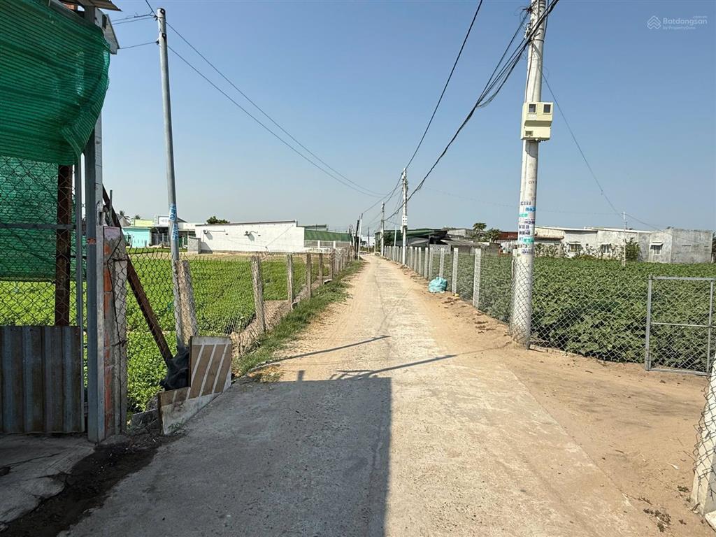 Cần tiền ra gấp lô đất cực đẹp tại văn hải, phường ninh chử, khánh hoà