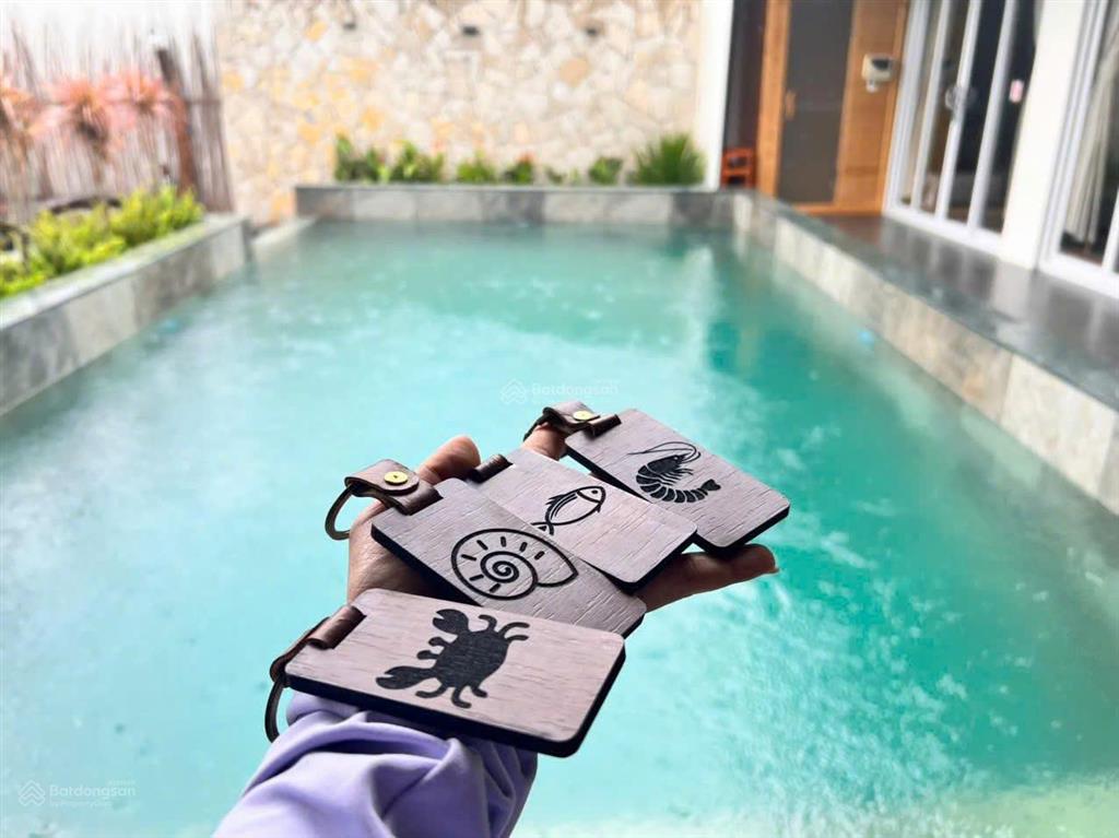 Bán villa vĩnh hy  dòng tiền sẵn 800 triệu 1 tỷ/năm