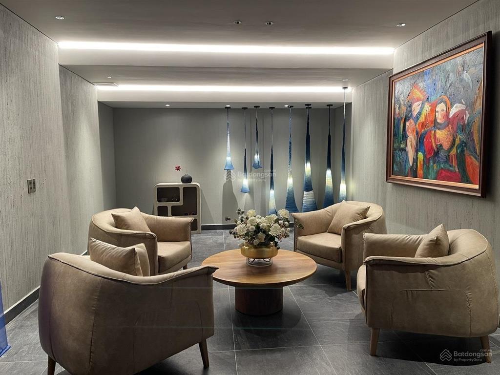 Cho thuê biệt thự saigon đảo kim cương quận 2. full nội thất cao cấp  14*20m  1 hầm 1 trệt 3 lầu