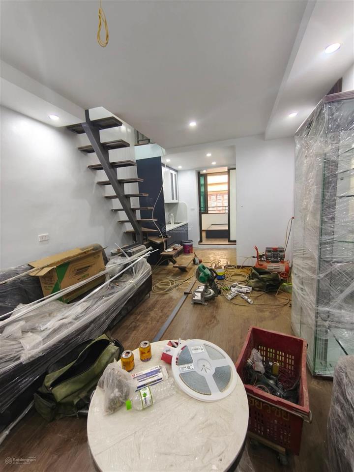 Tập thể duplex 8/3  95m2  3 phòng ngủ  2 wc  full nội thất  sân chơi  giá 3.7 tỷ (tl)